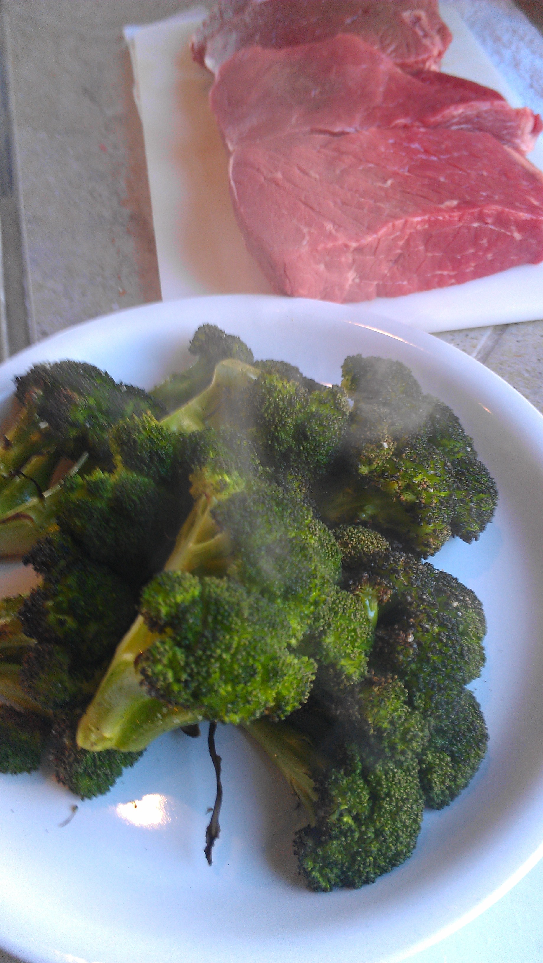 Roasted broccoli and sirloin pic
